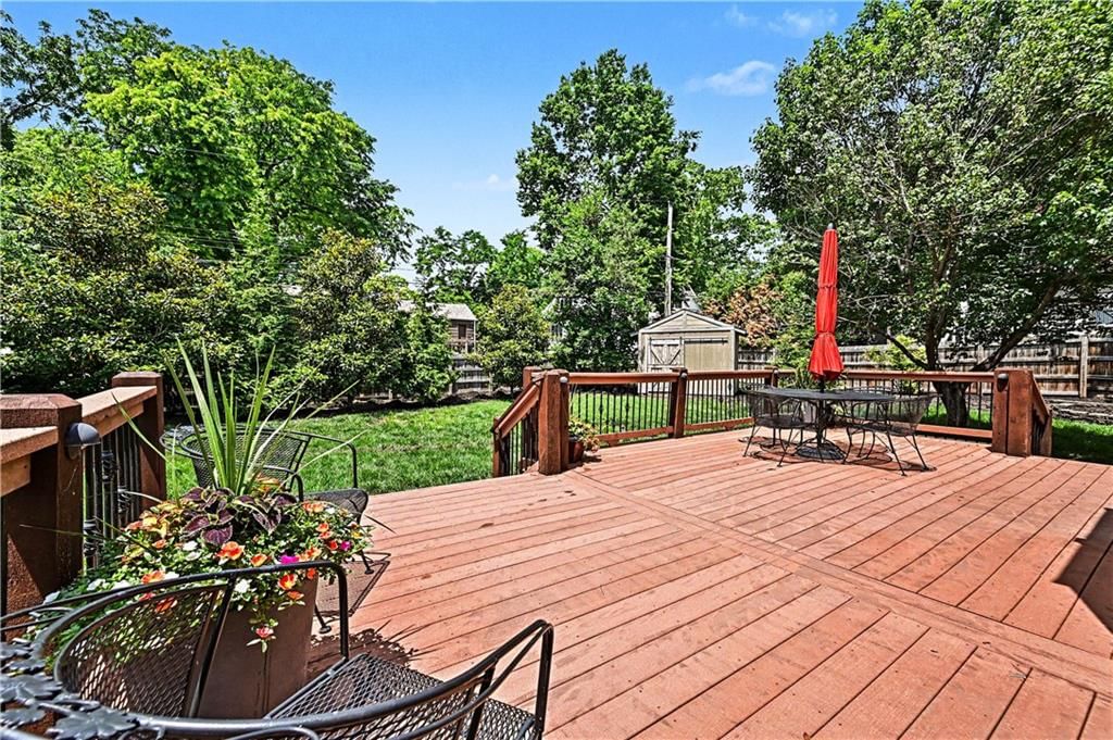 6134 Howe Drive — photo 32