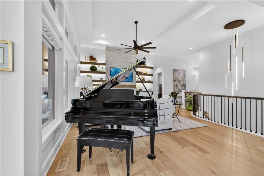 27253 W 100th Terrace — photo 8