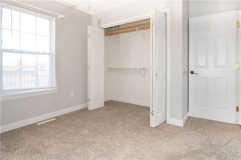 1004 Fox Run Court — photo 14
