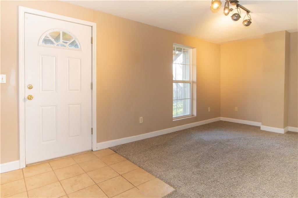 1004 Fox Run Court — photo 18