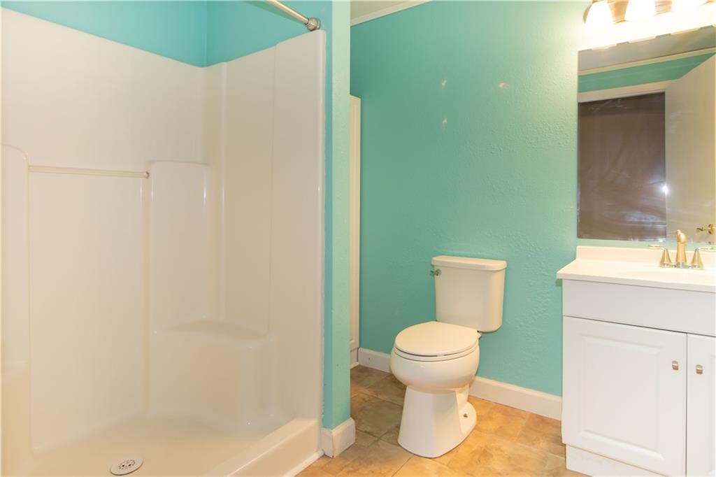 1004 Fox Run Court — photo 22