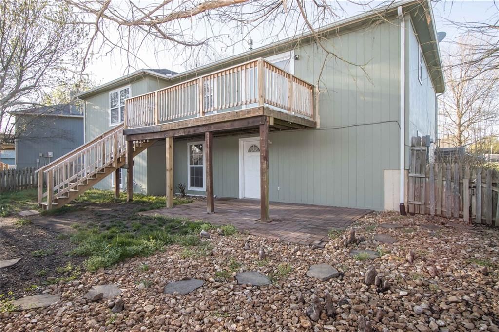 1004 Fox Run Court — photo 26