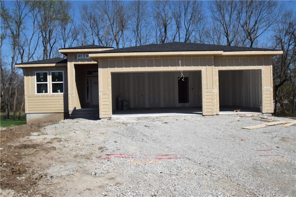 1703 SW Locust Street — photo 3