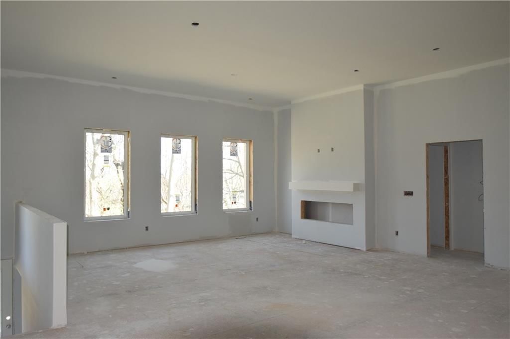 1703 SW Locust Street — photo 11