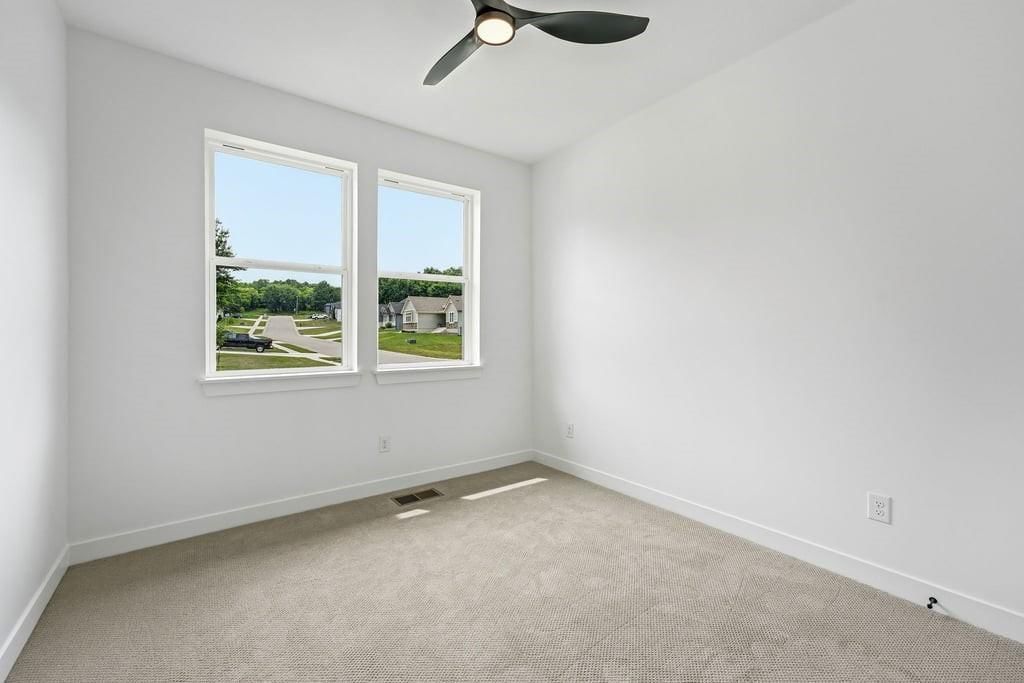 1703 SW Locust Street — photo 33