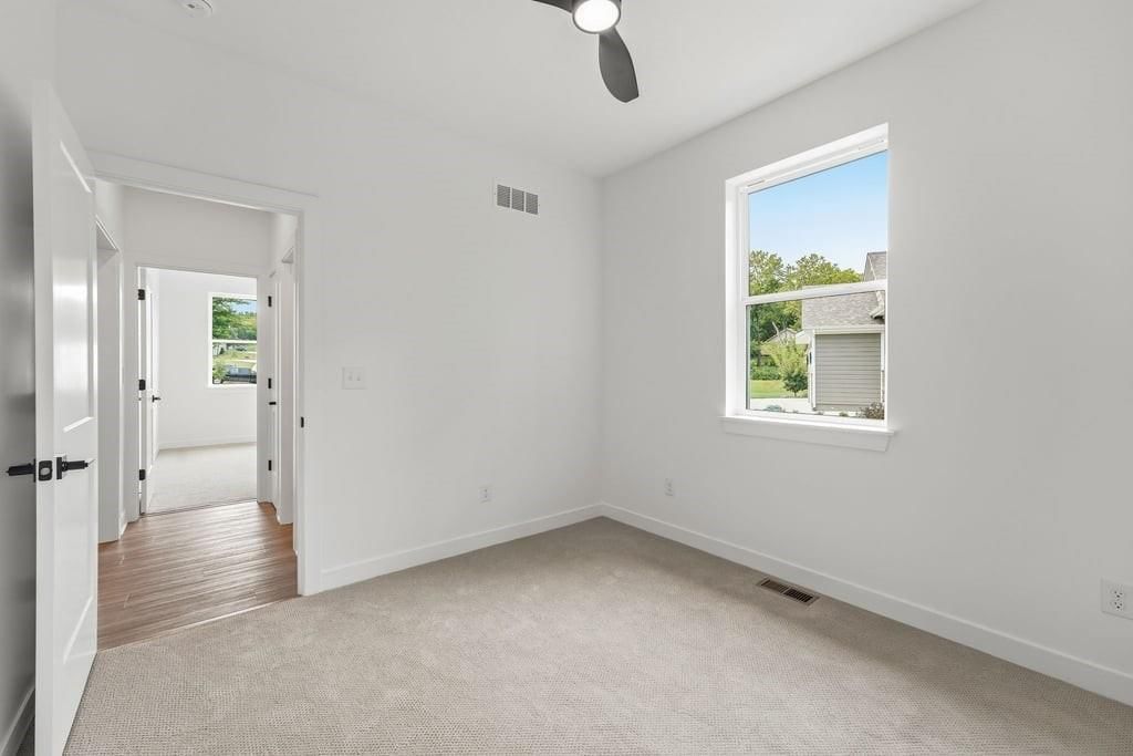 1703 SW Locust Street — photo 38