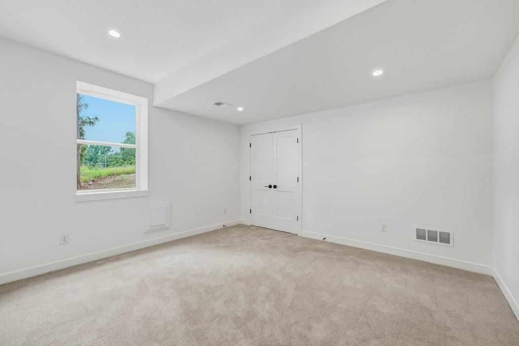 1703 SW Locust Street — photo 49