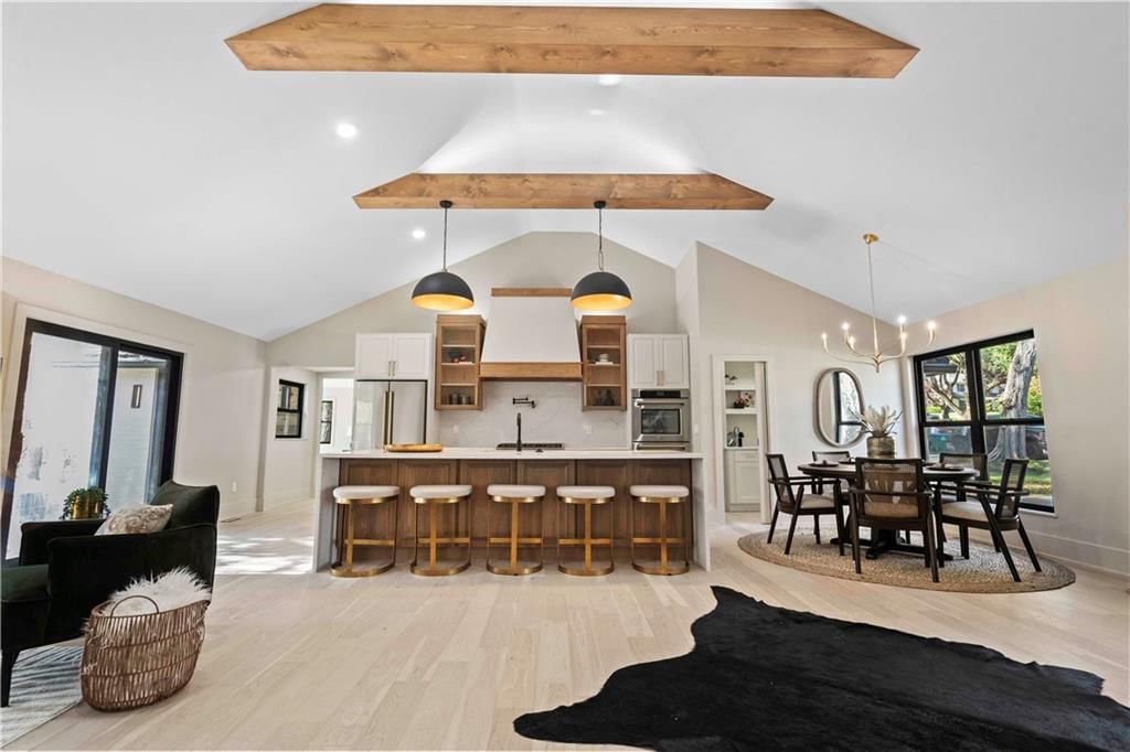 2019 W 81 st Terrace — photo 4