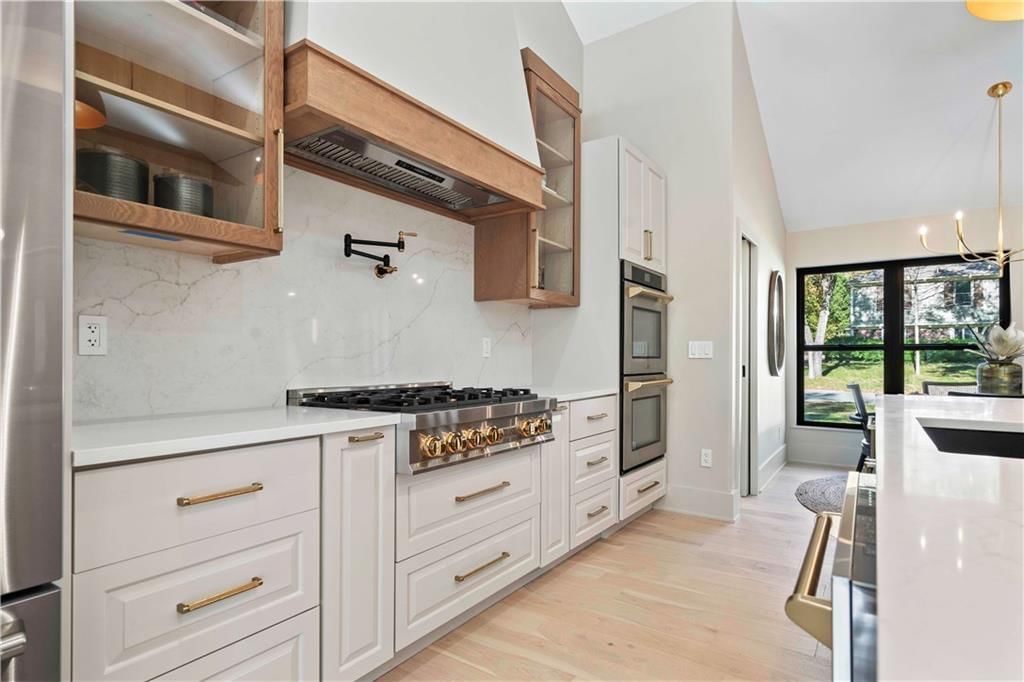 2019 W 81 st Terrace — photo 11