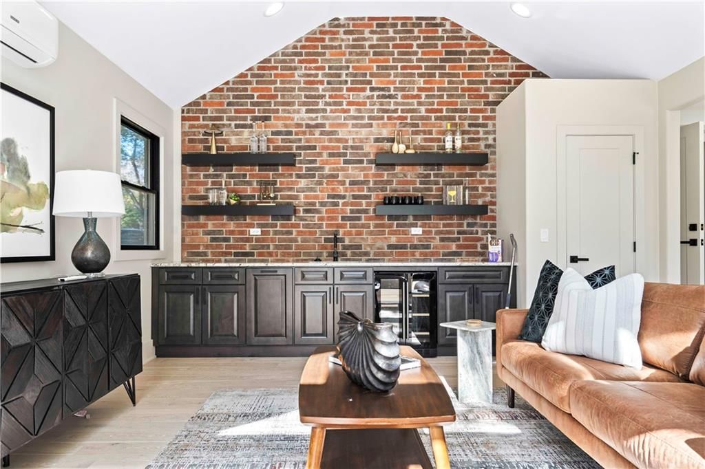 2019 W 81 st Terrace — photo 16