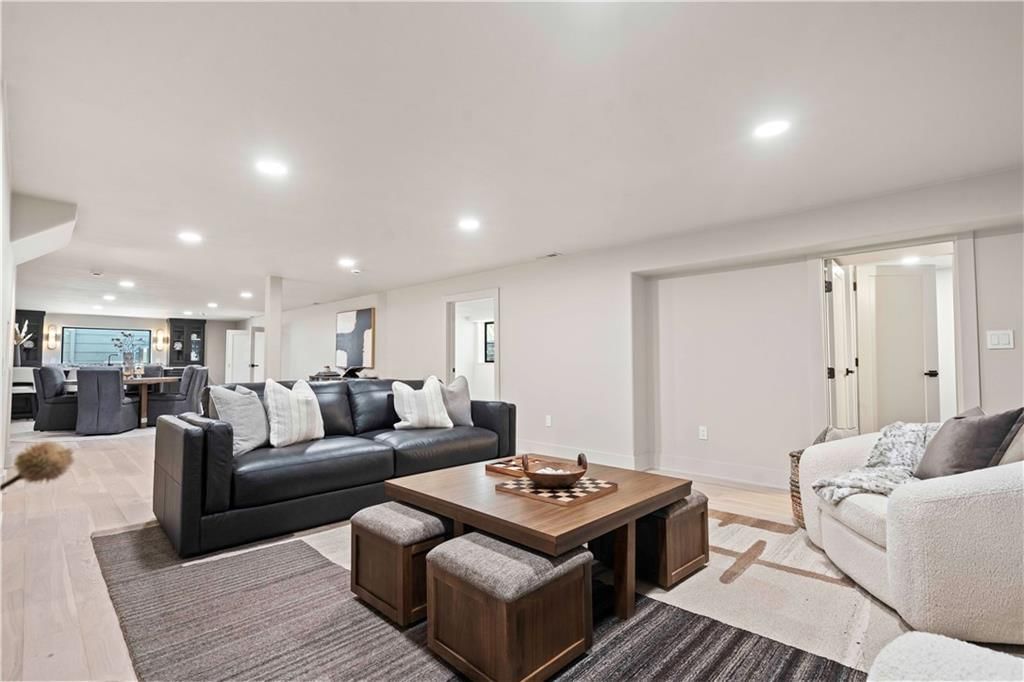 2019 W 81 st Terrace — photo 34