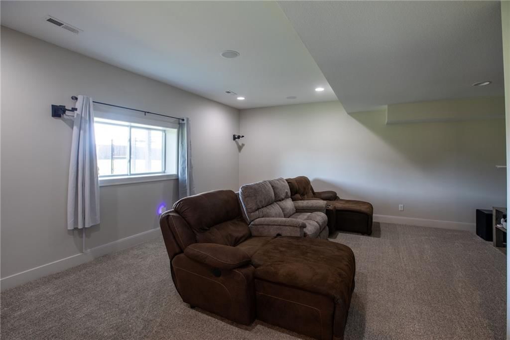 705 Buckeye Lane — photo 19