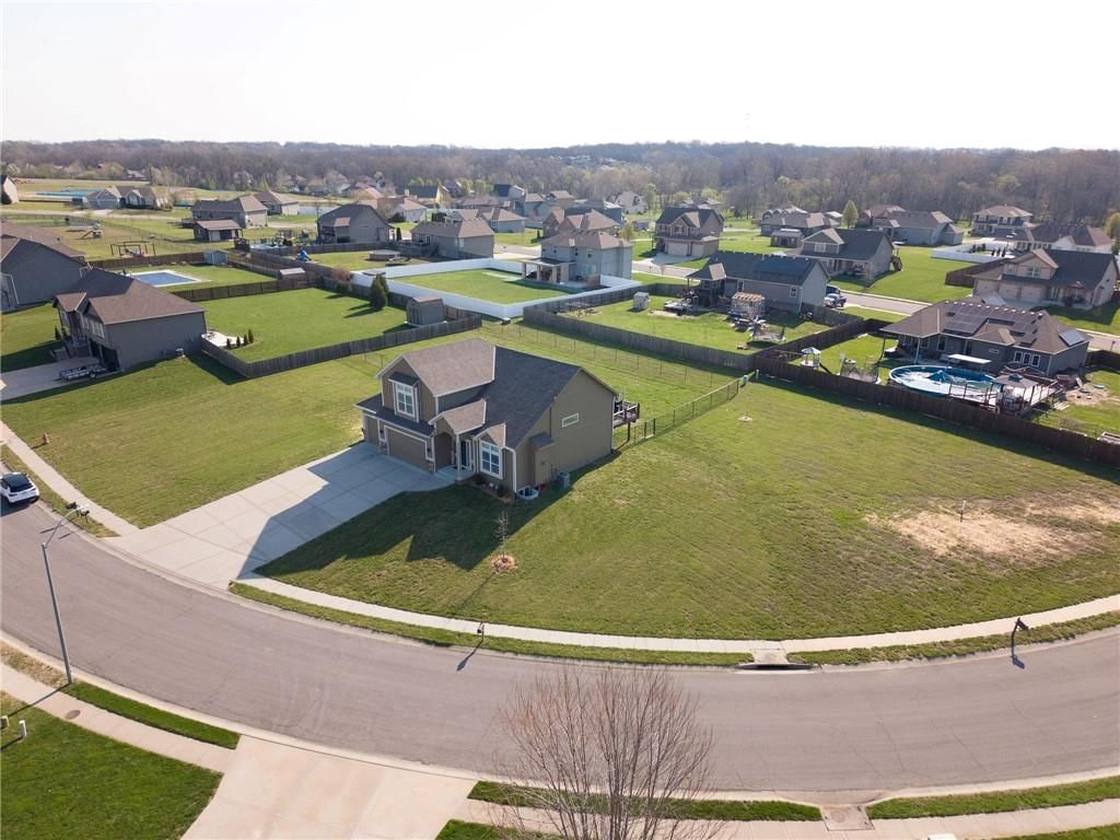 705 Buckeye Lane — photo 32
