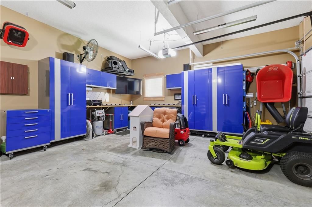 2927 W 155th Terrace — photo 33