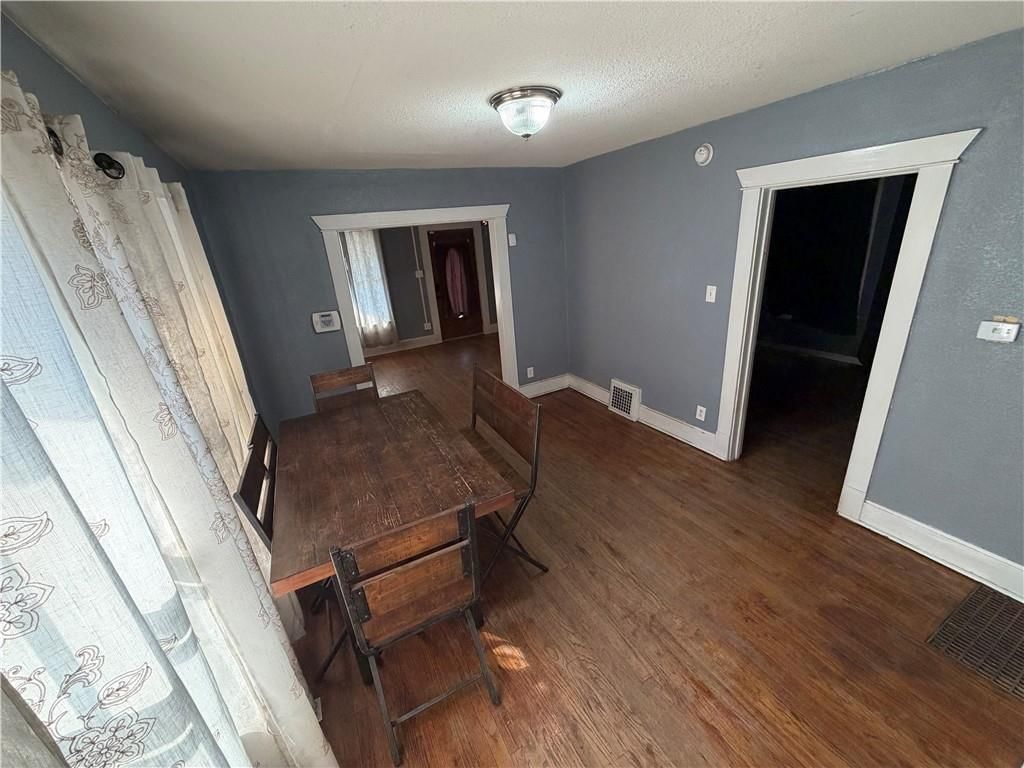 5207 Pryor Avenue — photo 4