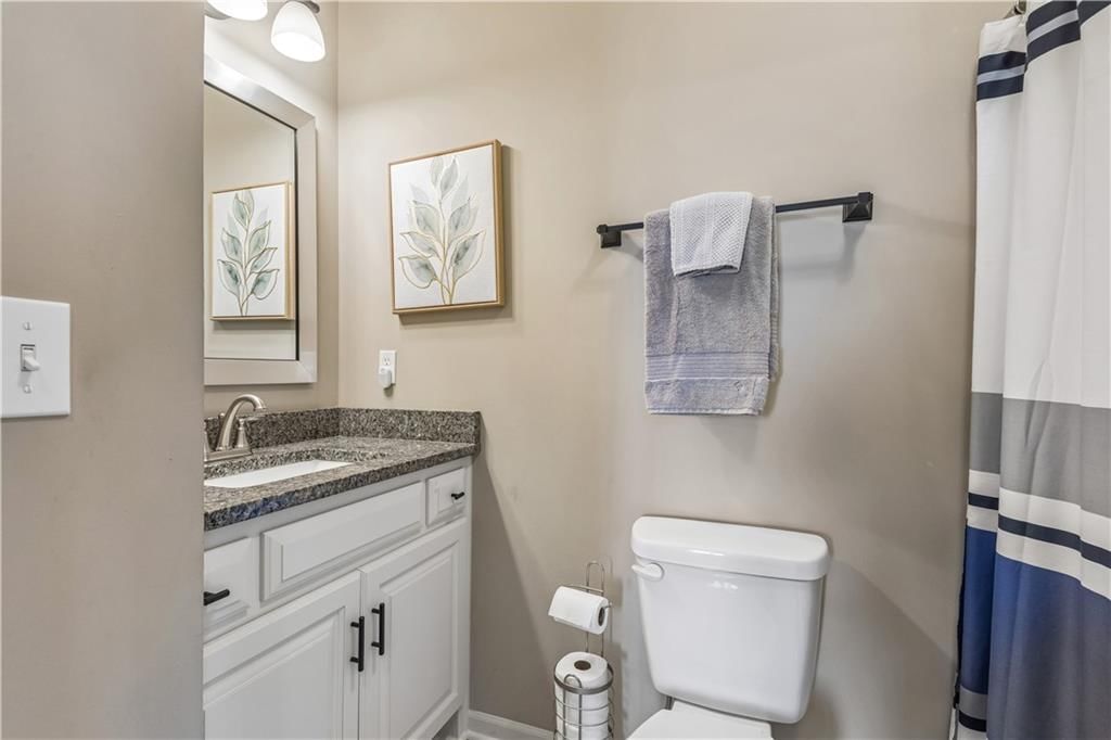 4728 NE 102nd Court — photo 24