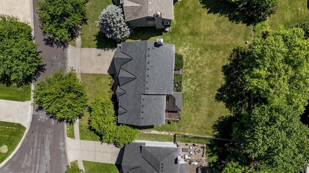 9009 W 148TH Terrace — photo 52