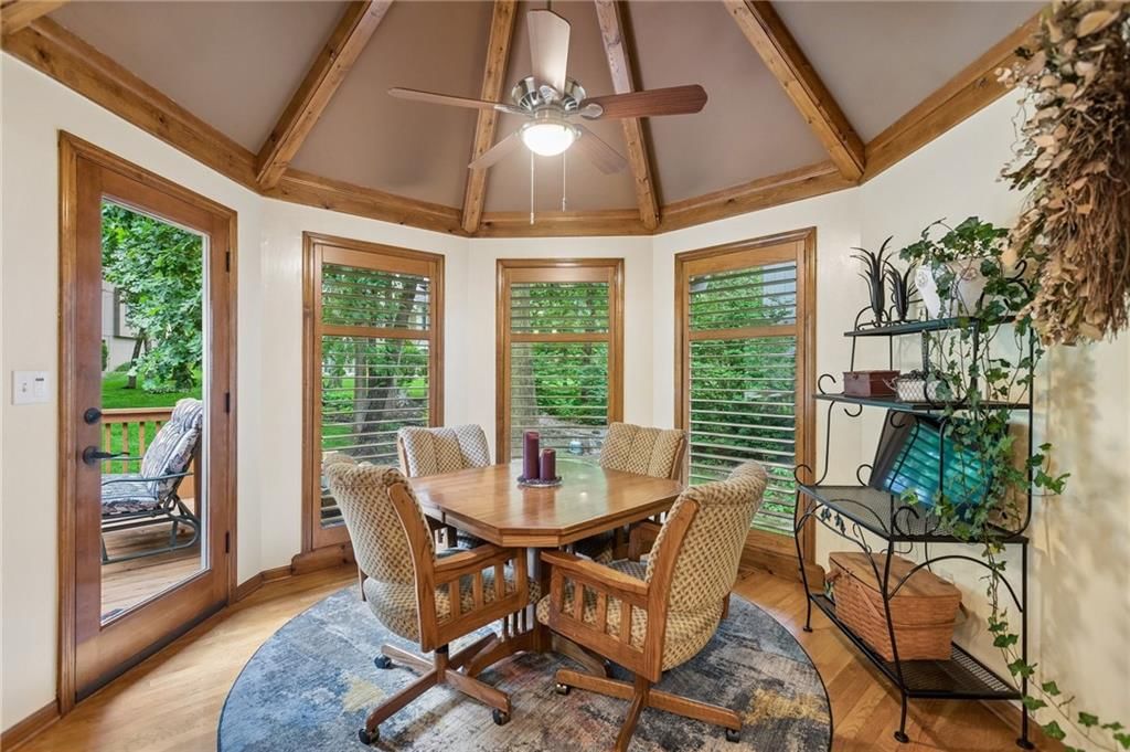 142 The Woodlands Drive — photo 14