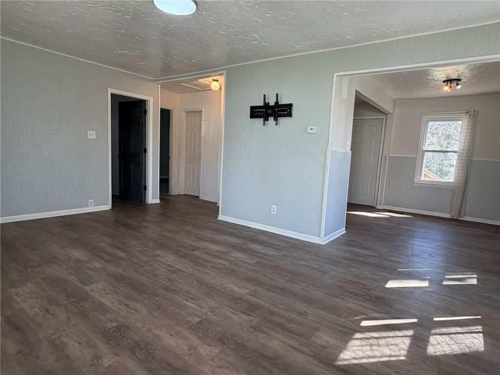 4929 Freeman Avenue — photo 4