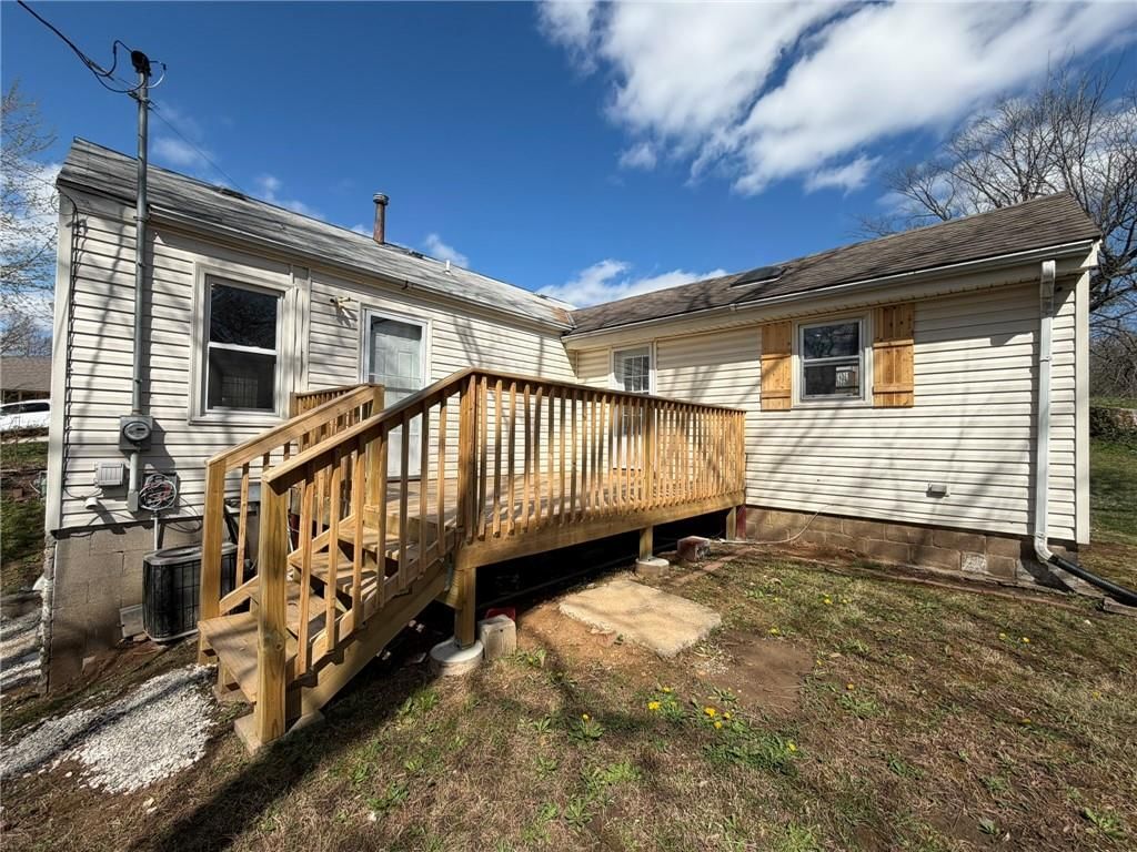 4929 Freeman Avenue — photo 17