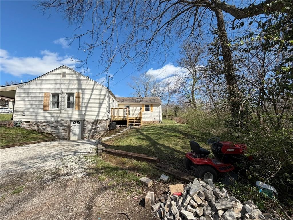 4929 Freeman Avenue — photo 18
