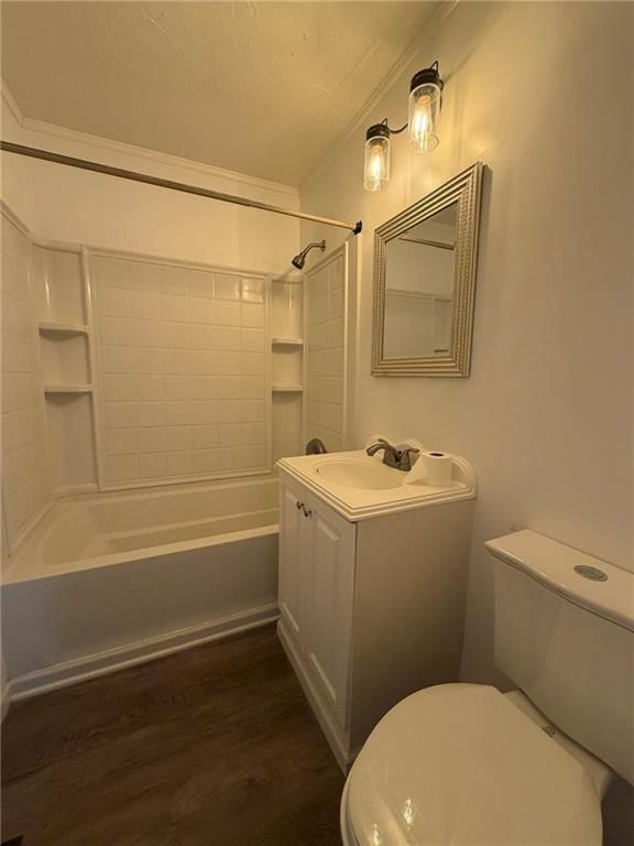 4929 Freeman Avenue — photo 22