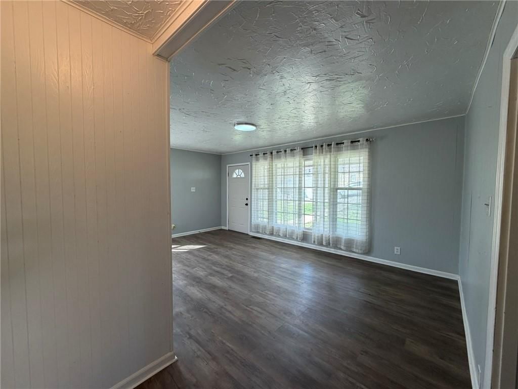 4929 Freeman Avenue — photo 24