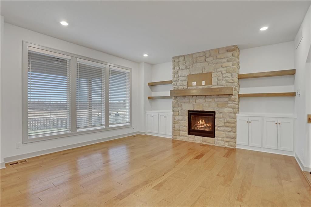 9004 NE 111th Place — photo 4