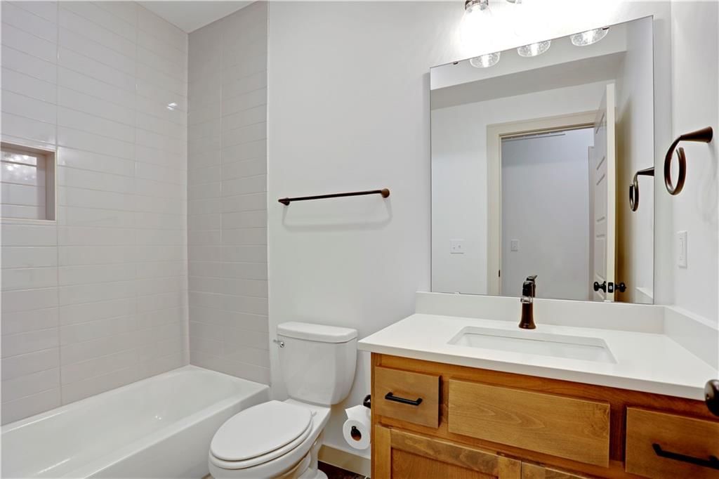 9004 NE 111th Place — photo 27