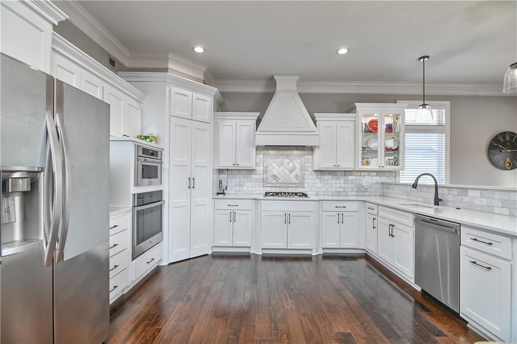 8417 Houston Street — photo 9