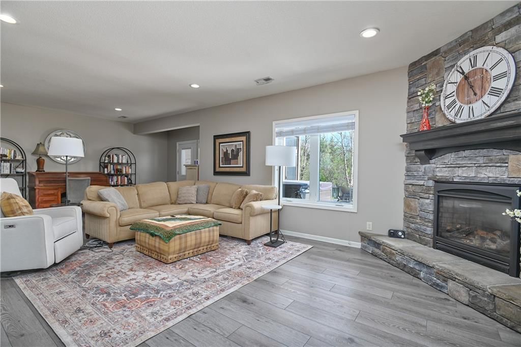8417 Houston Street — photo 35