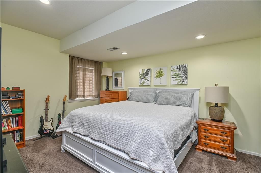 8417 Houston Street — photo 39