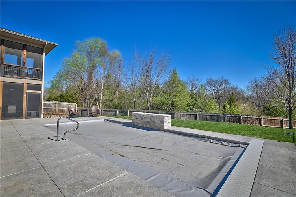 8417 Houston Street — photo 44