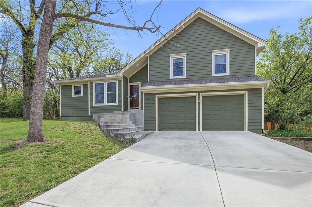 14315 W 90th Court, Lenexa, KS