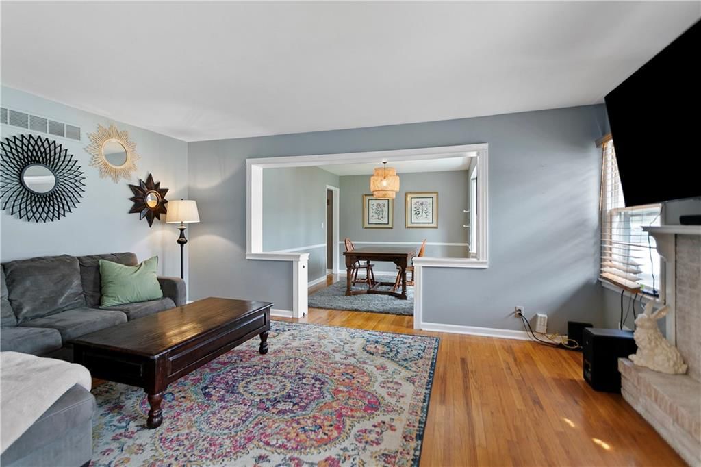 9248 Craig Street — photo 3