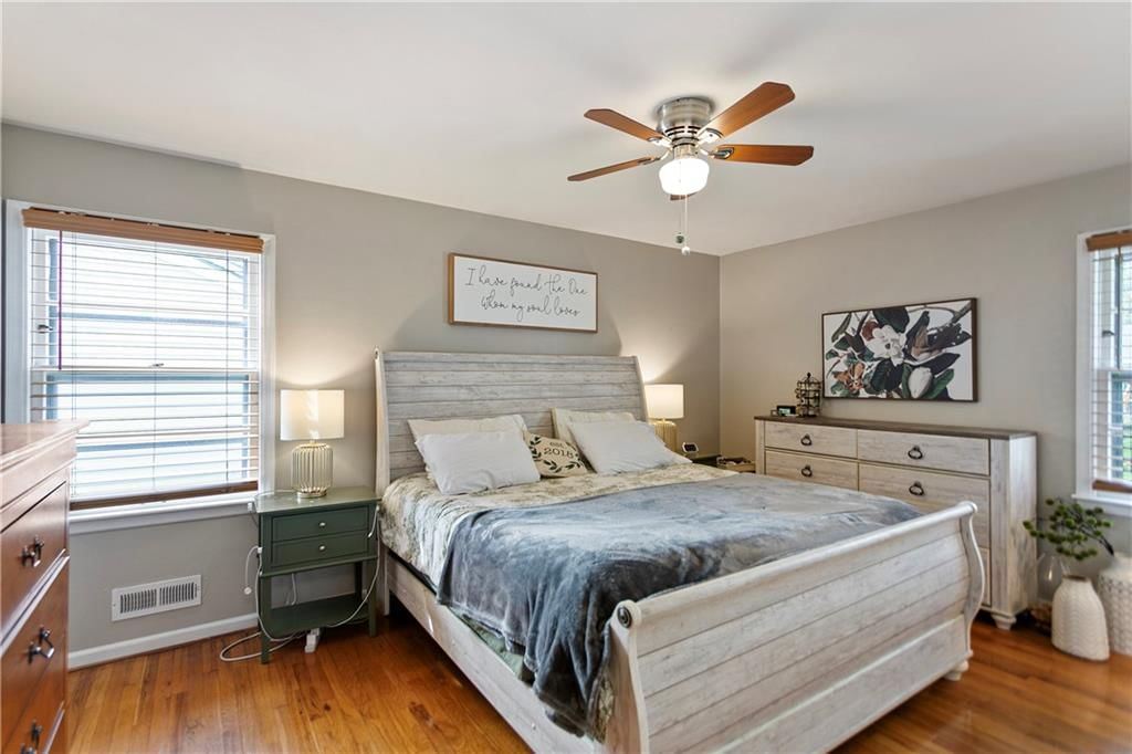 9248 Craig Street — photo 11