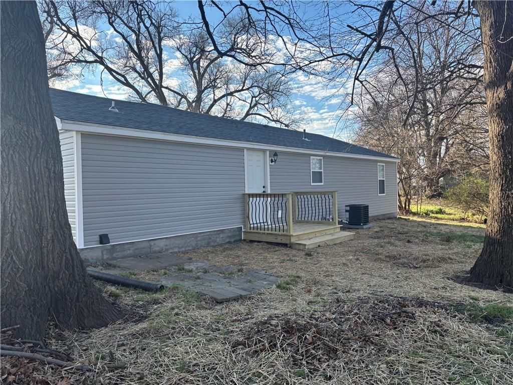 2518 N 35 Street — photo 7