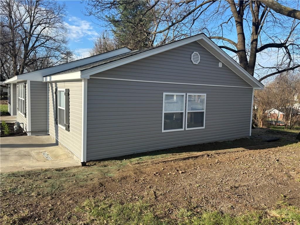 2518 N 35 Street — photo 9