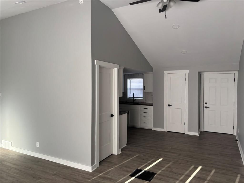 2518 N 35 Street — photo 18