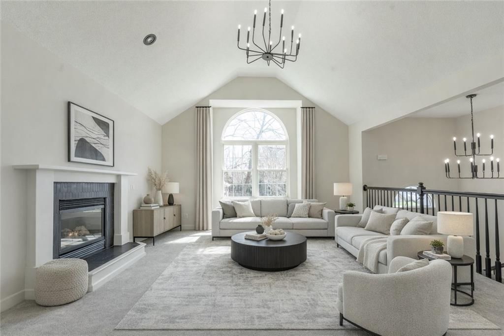 7908 NE 112th Street, Kansas City, MO