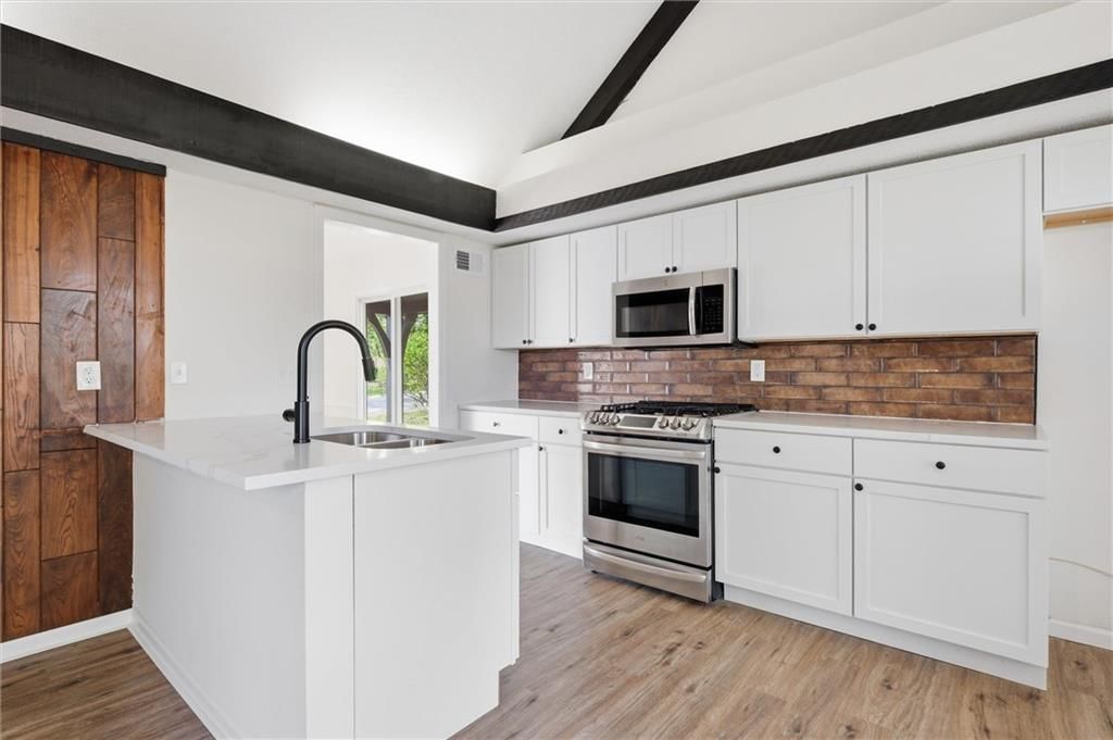 6608 E 124TH Street — photo 3