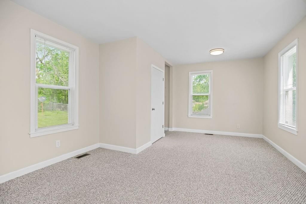 2704 N 81st Street — photo 11