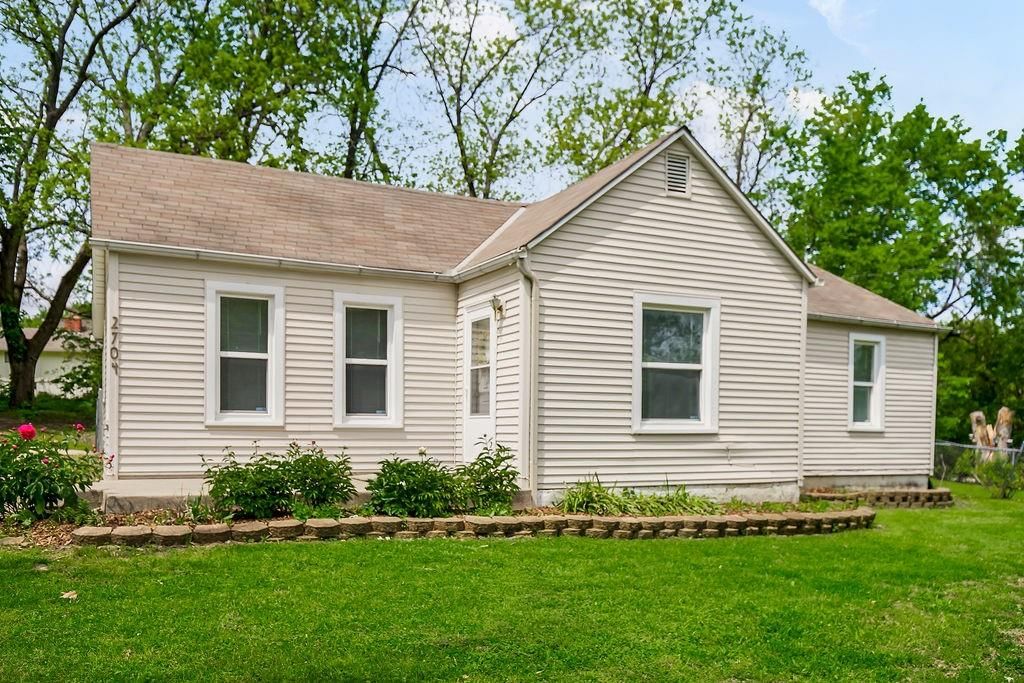 2704 N 81st Street — photo 19
