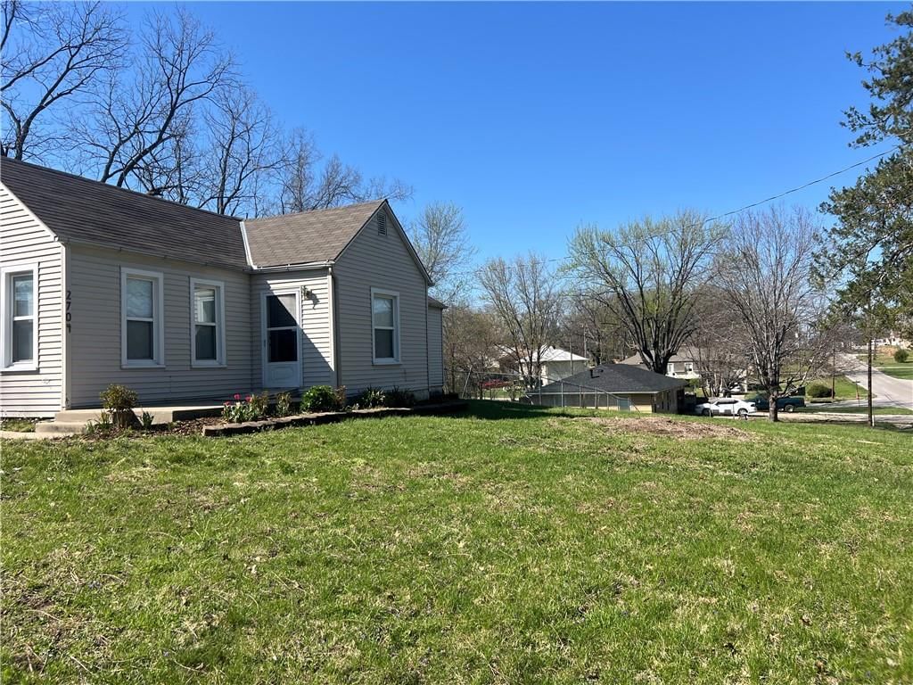 2704 N 81st Street — photo 21
