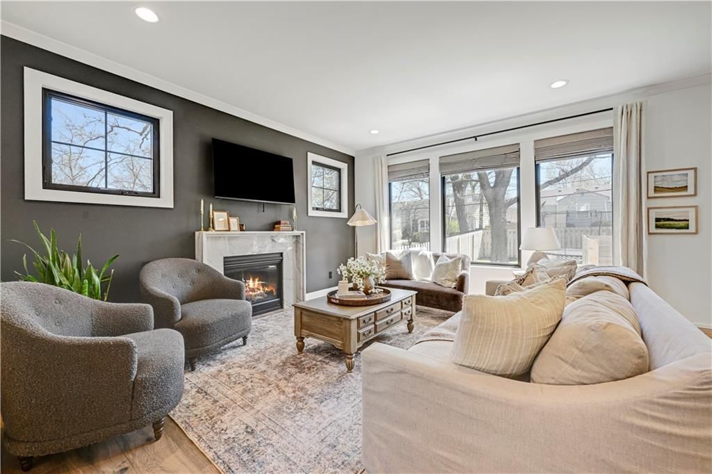 5203 W 71st Terrace — photo 8