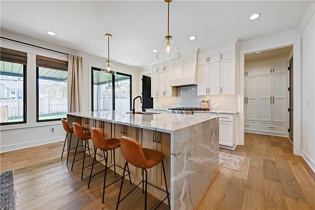 5203 W 71st Terrace — photo 18