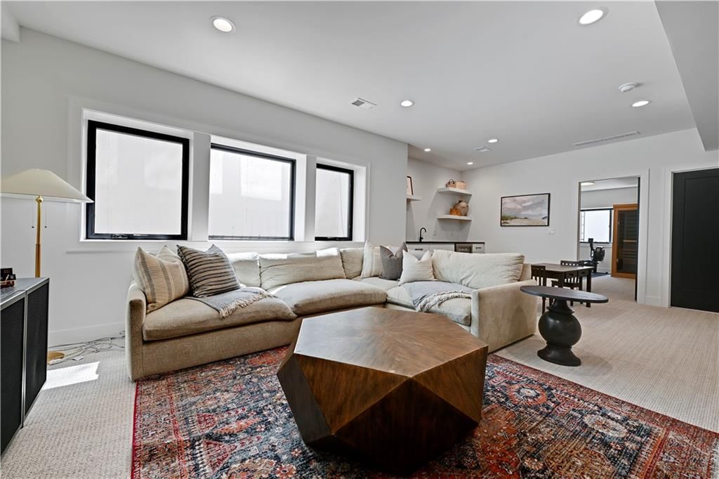 5203 W 71st Terrace — photo 41