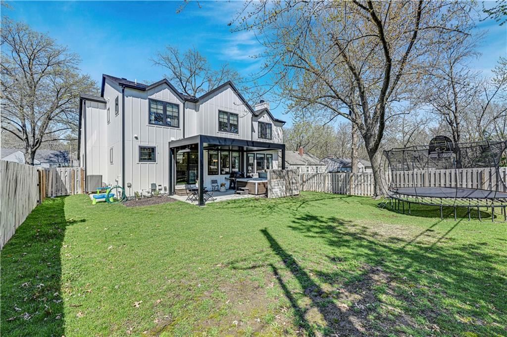 5203 W 71st Terrace — photo 50