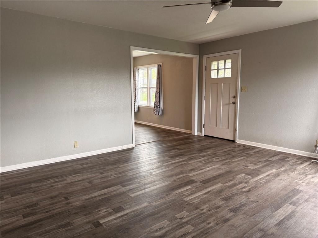 702 Sunset Street — photo 7