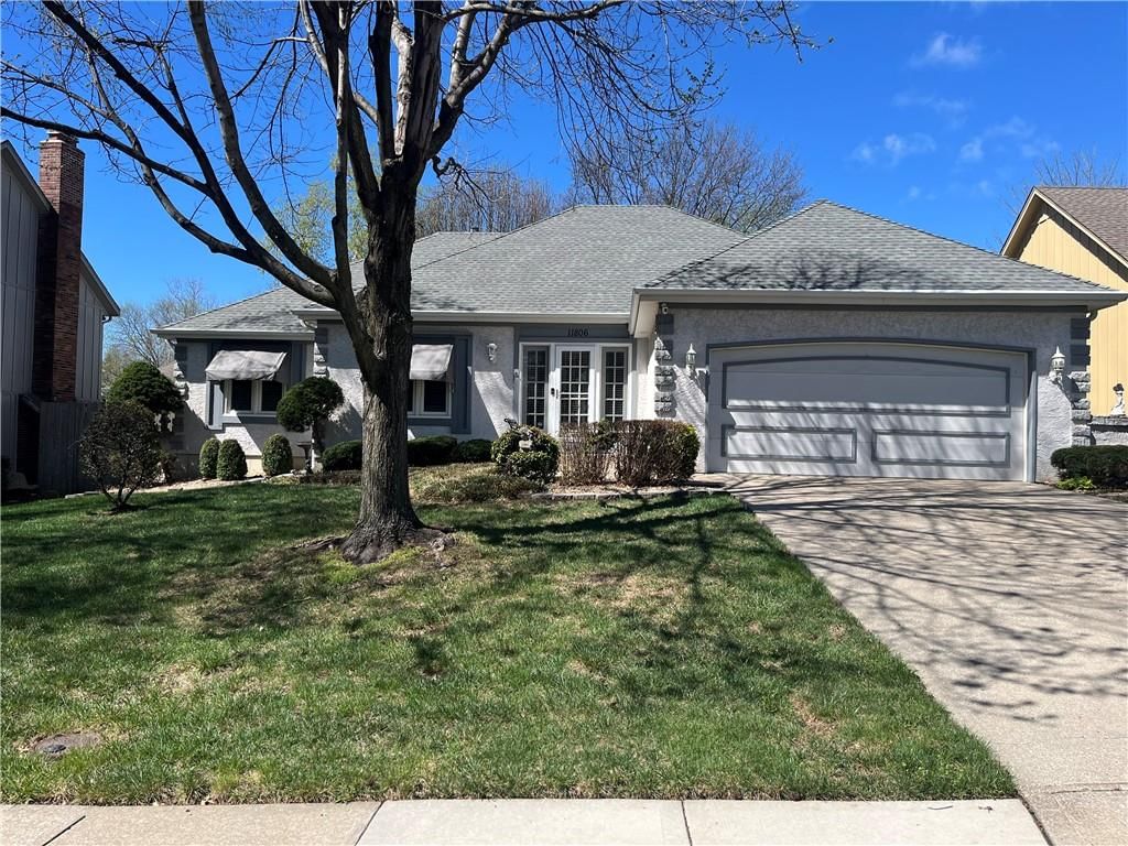 11806 Craig Street, Overland Park, KS